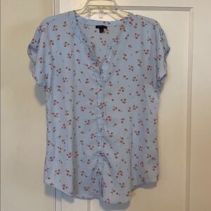 Ann Taylor Light Blue & Red Floral Blouse size medium